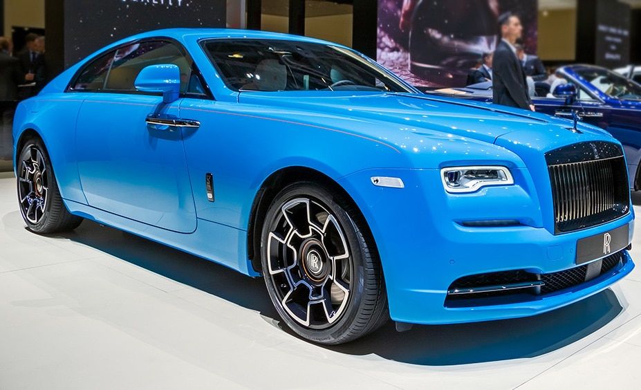 5-Star Rated Car Detailing On A Light Blue Rolls-Royce Wraith