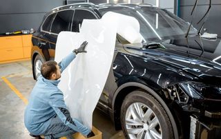 What’s the Difference Between Vinyl Wraps and Clear Bras?