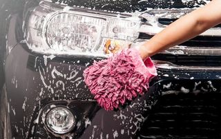 The Benefits of Having Your Car Handwashed