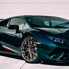 Reflection Package On A Lamborghini Huracan Tecnica