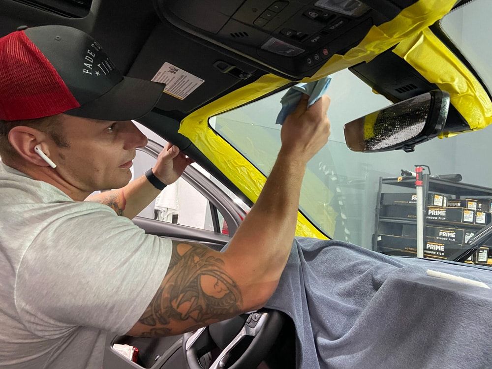 Top Car Windows, Screens & Mirror Cleaners Near Sun City